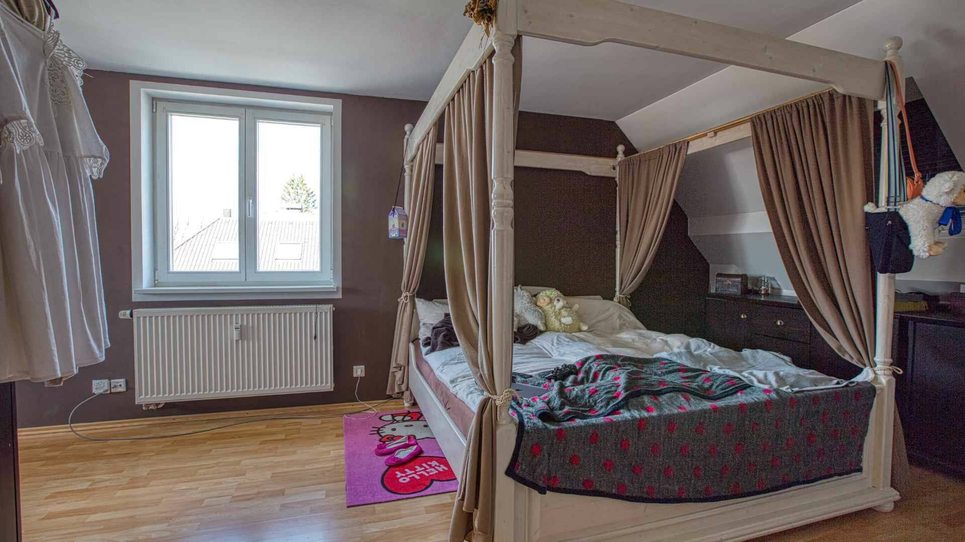 Waldtrudering Wohnung Schlafzimmer